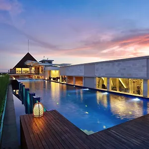 Mega Boutique 4*, Kuta Lombok Indonesien